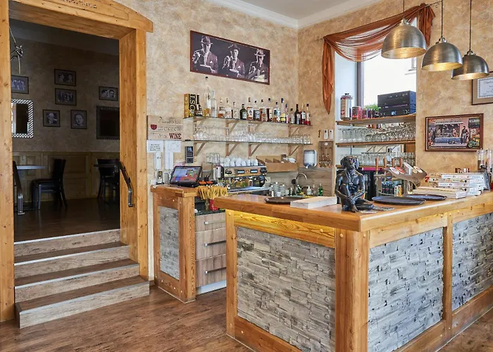 Pensión Ulrika - Pod Hradem 3*